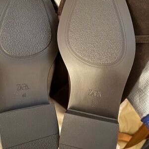 ZARA  Dark Brown suede equestrian style boots. Never worn in dust bug.